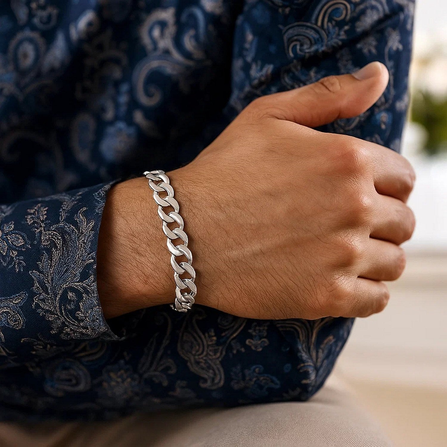 Rhodium Plated Sterling Silver Curb Style Bracelet (7.20 mm)
